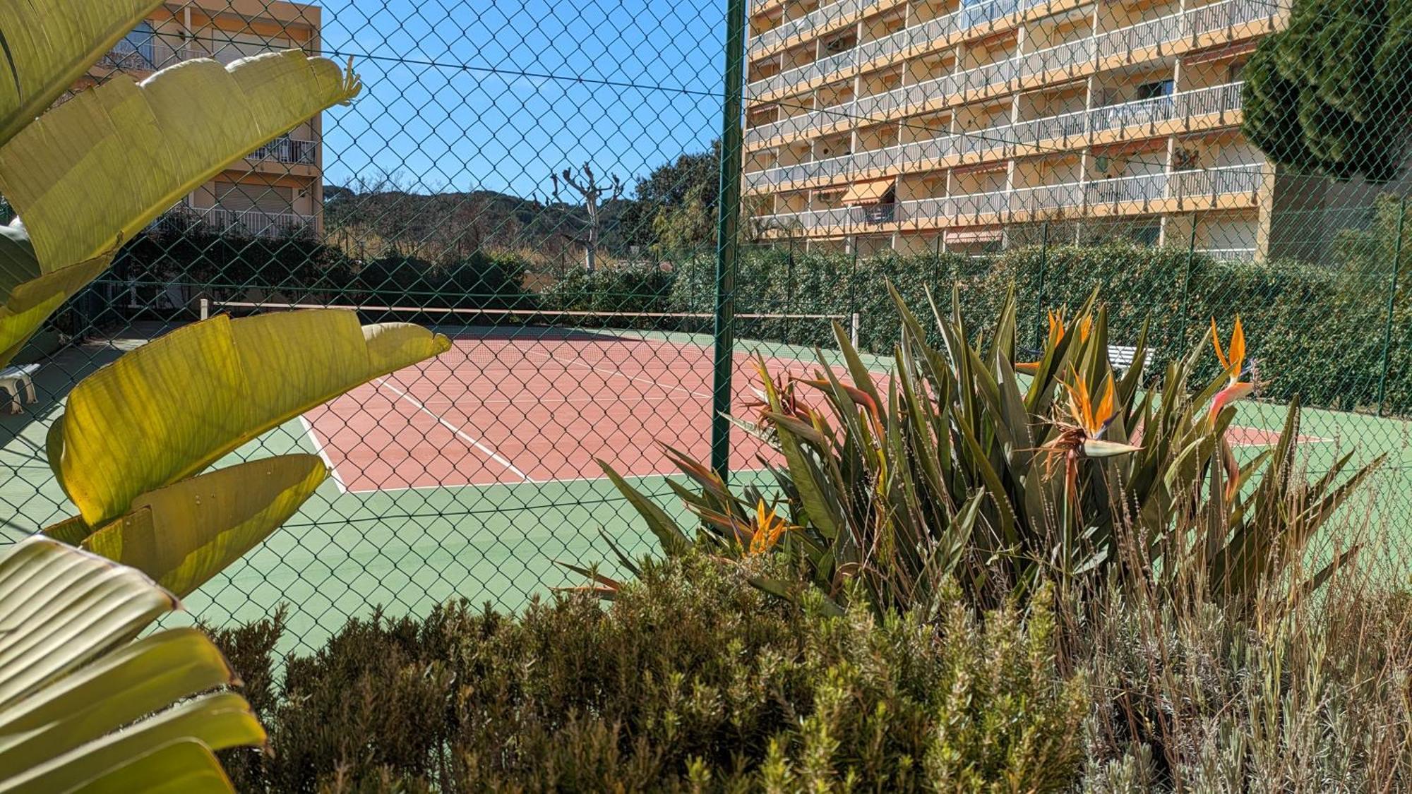 Studio Avec Coin Nuit, 100 M De La Mer 勒拉旺杜 外观 照片